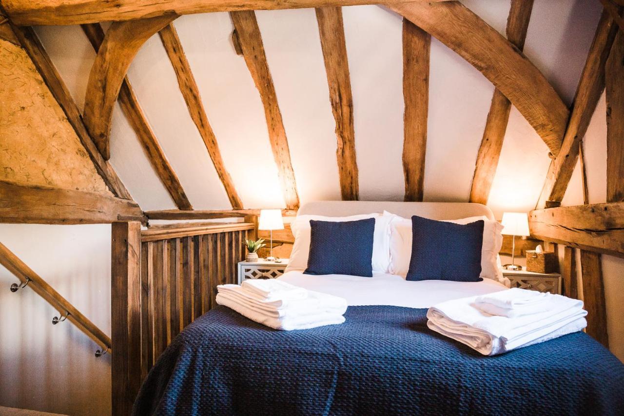 Taylour House - Edenbridge, Sleeps 10, Historic, Unique Yet Modern Villa Eksteriør bilde